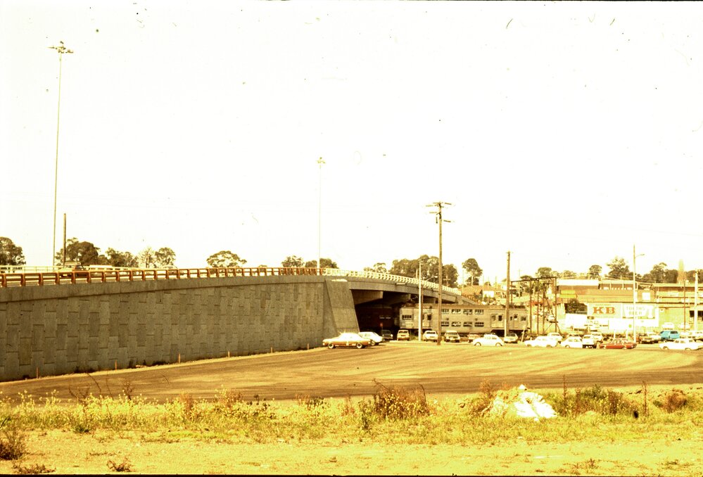 Prospect Highway, Seven Hills