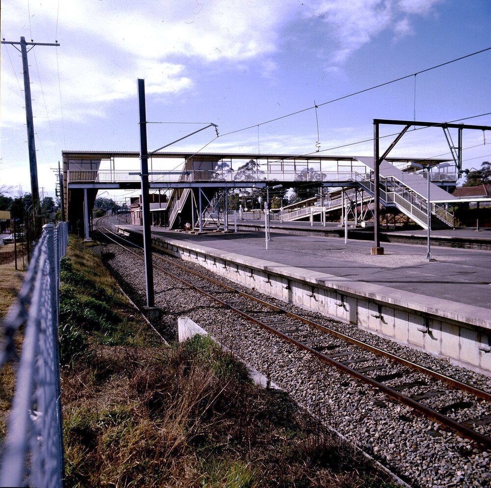 Doonside Railway Station, Doonside