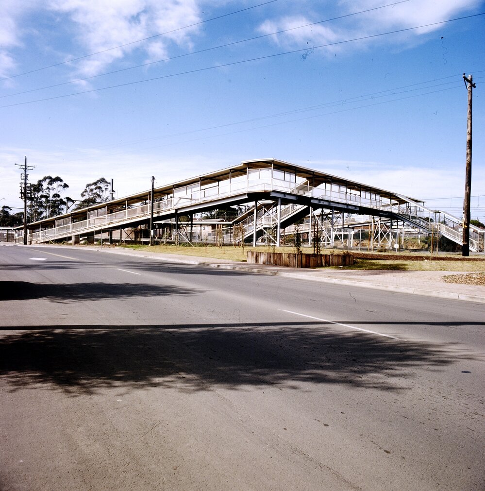 Doonside Railway Station, Doonside
