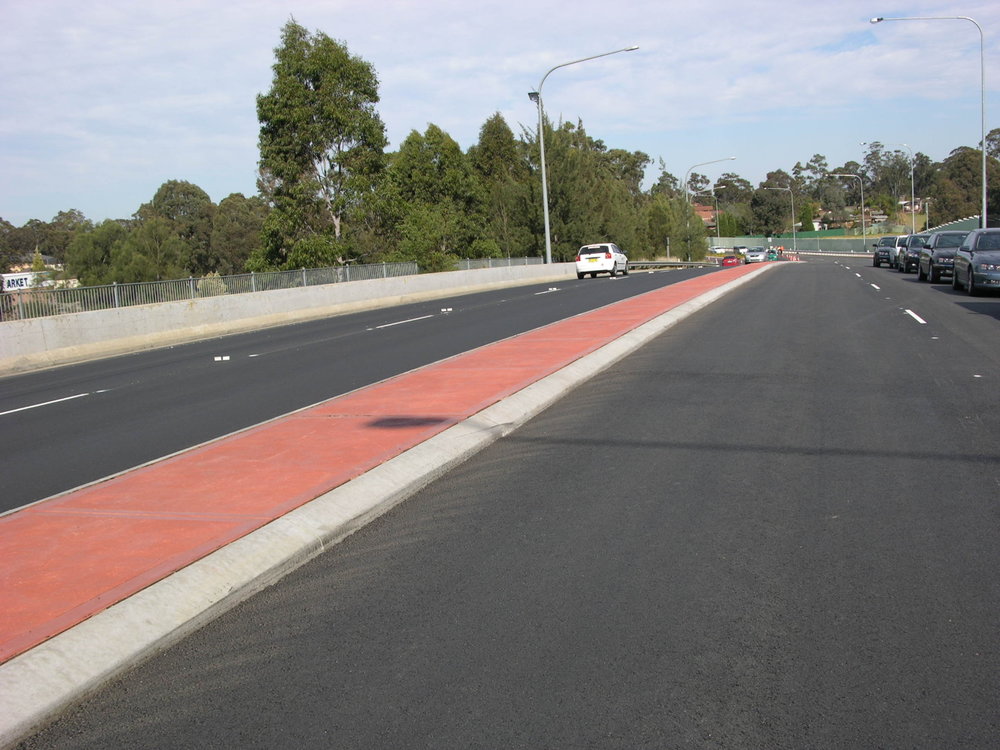 Quakers Hill Parkway bridge, Quakers Hill