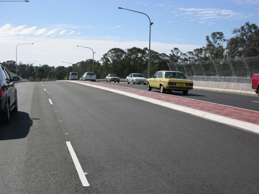 Quakers Hill Parkway bridge, Quakers Hill
