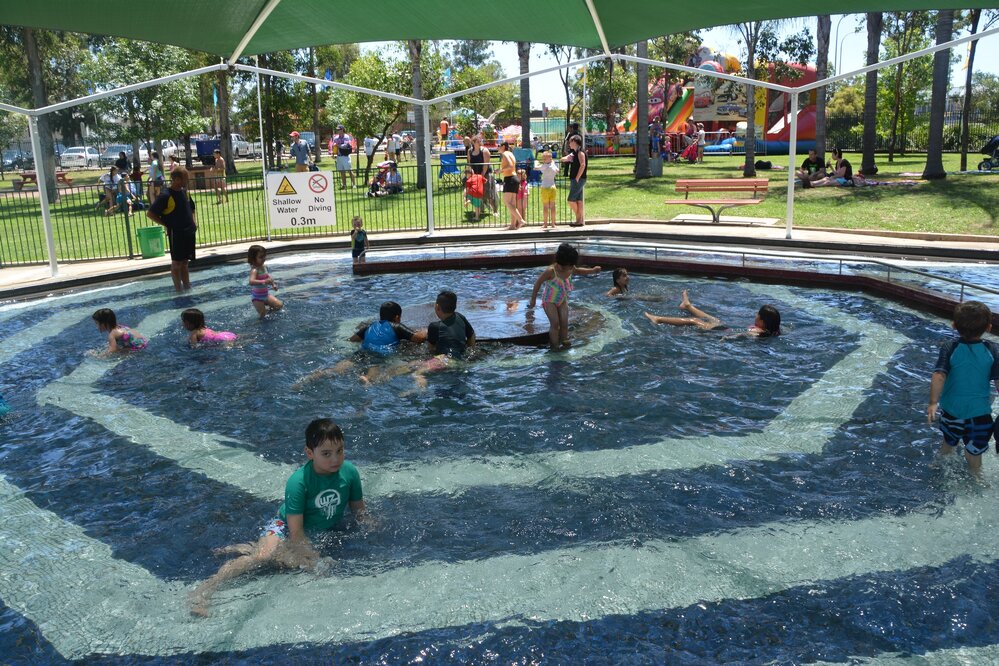 Mount Druitt Swimming Centre reopening, 2014