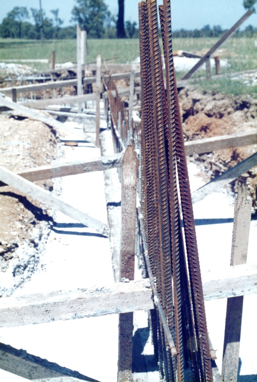 Construction of base for the Memorial to the Battle of Vinegar Hill