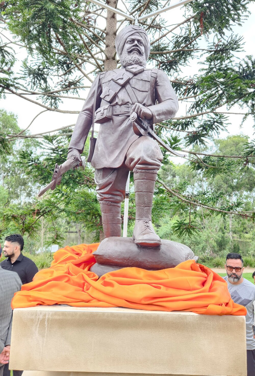 'Unknown Sikh Soldier' statue, Glenwood