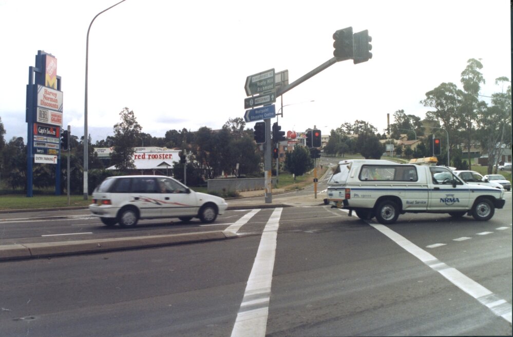 Leabons Lane and Blacktown Road intersection