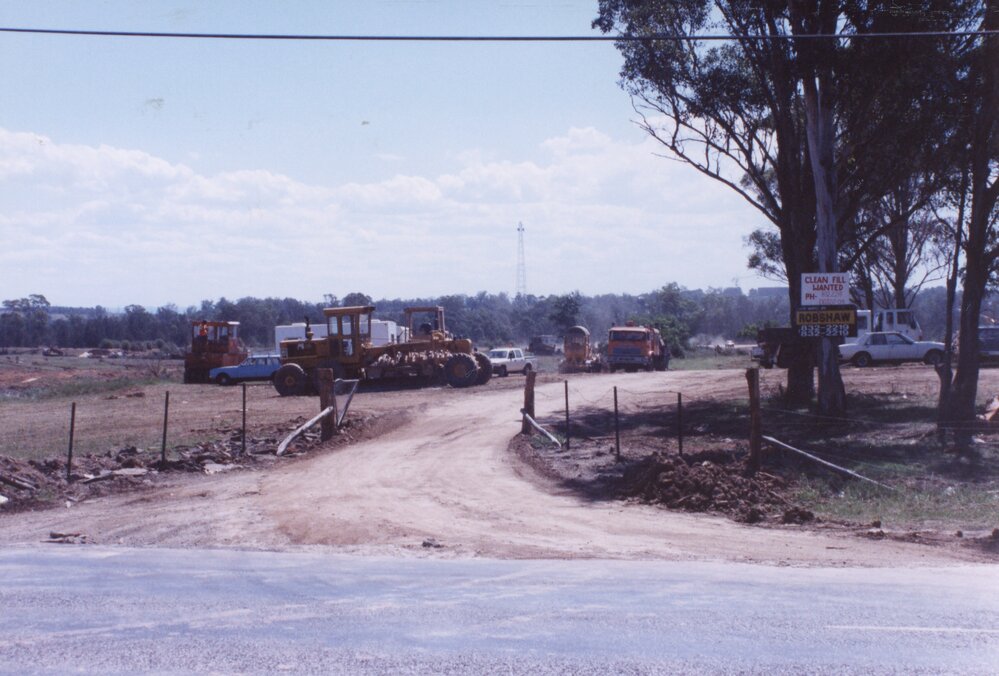 Construction of Eastern Creek Raceway, 1990