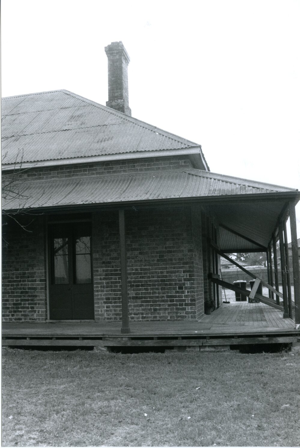 Neoblie, Mount Druitt