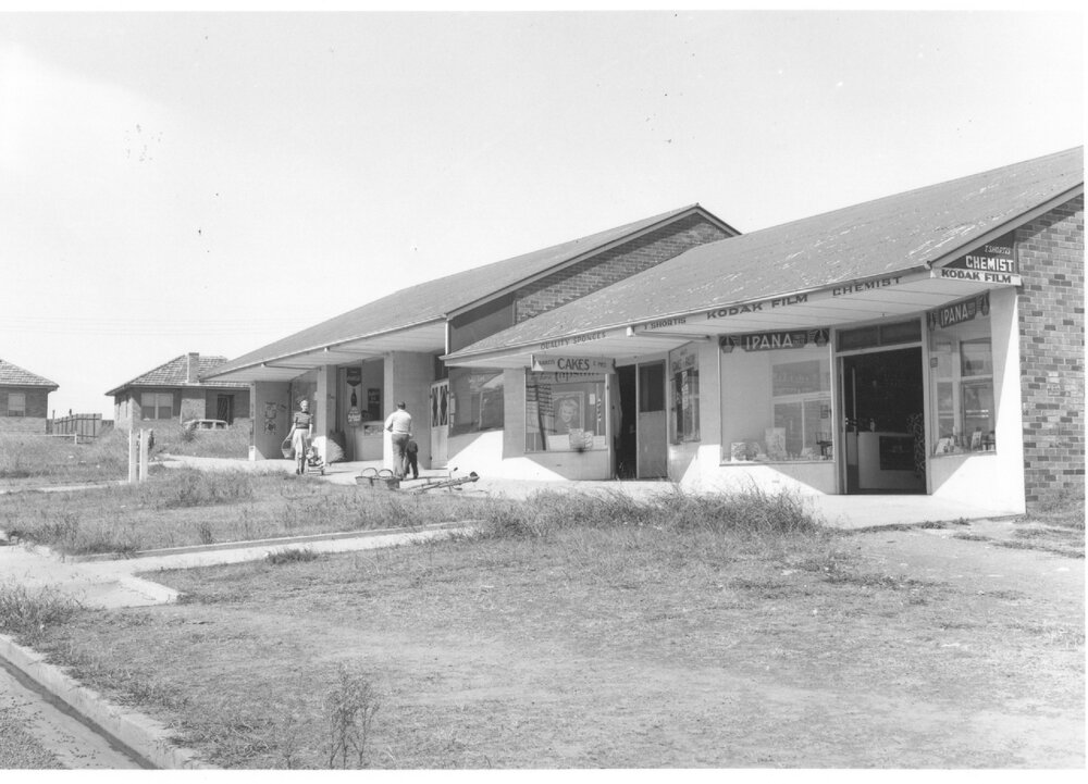 Shops at The Centre, Seven Hills