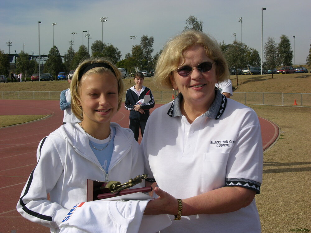 Blacktown City Fun Run trophy presentation, 2005