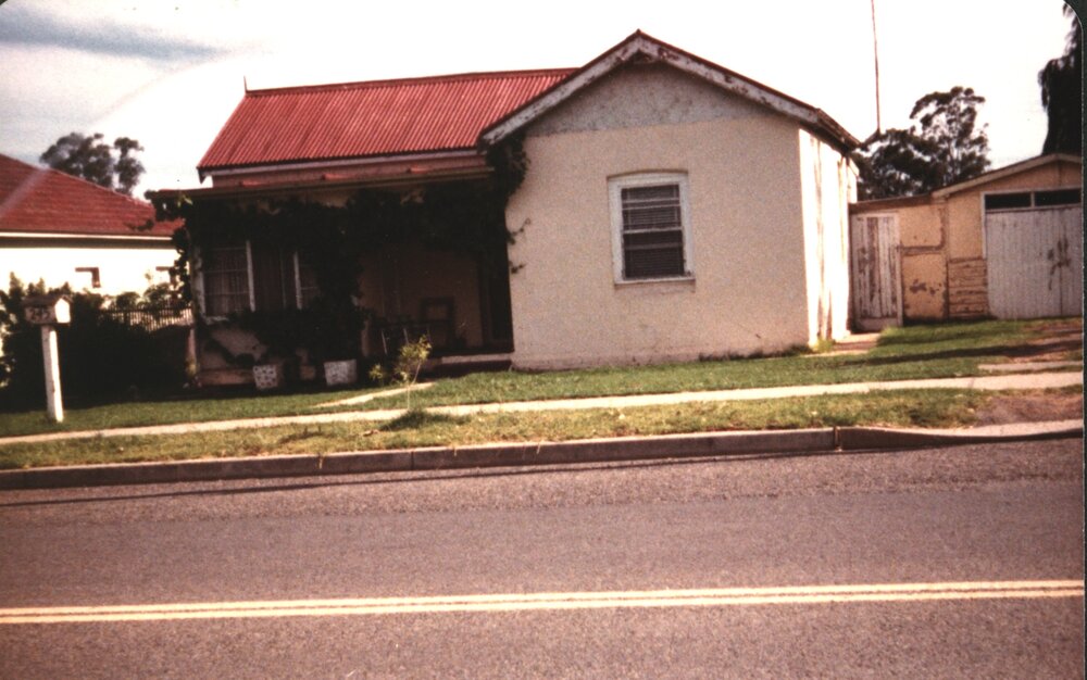 Cottage, Beames Avenue, Mount Druitt