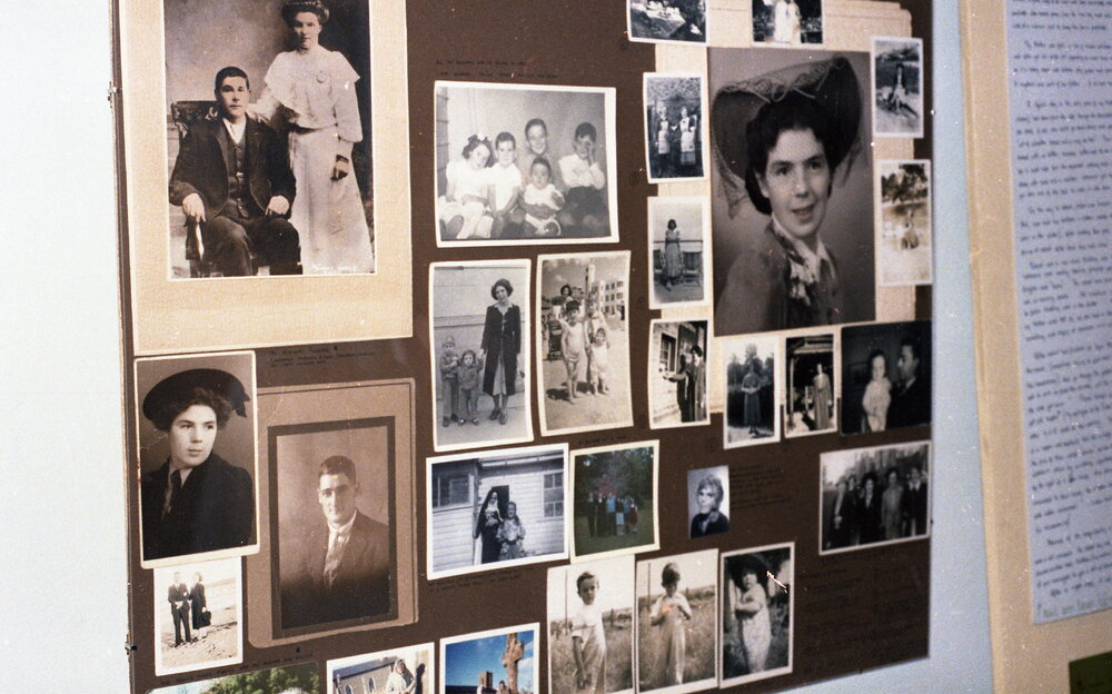 Mothers' Memories Others' Memories Project Exhibition, 1981