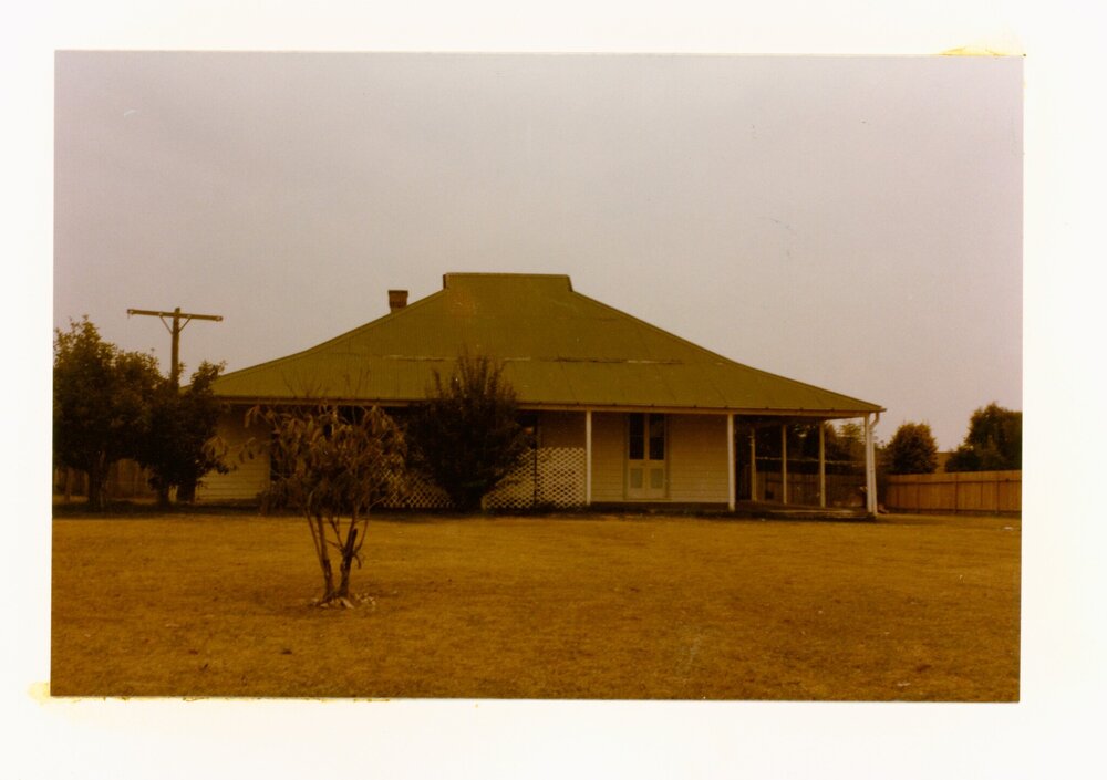 Cottage, 67 Warrimoo Drive, Quakers Hill