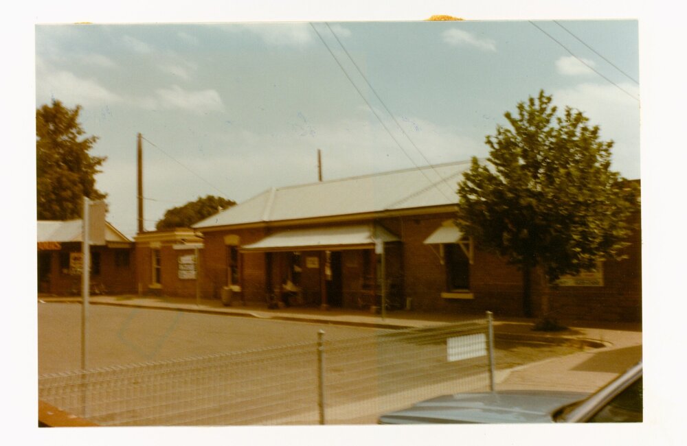Riverstone railway station, Riverstone