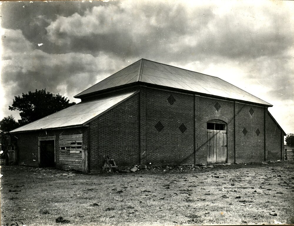 Bungarribee barn