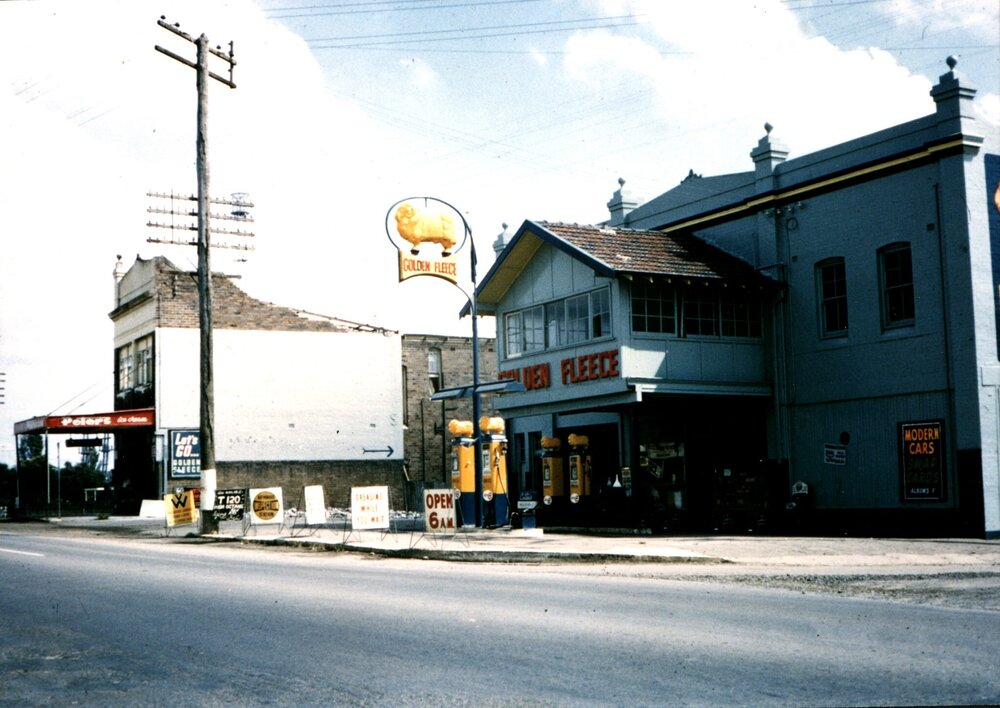 Golden Fleece Service Station, Prospect