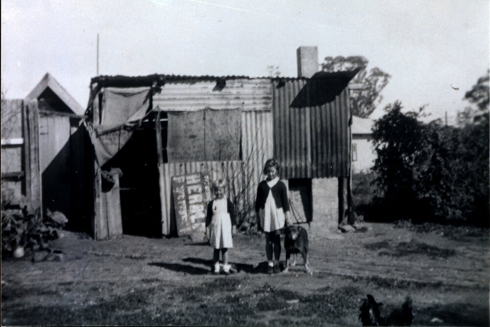 Jean and Pam Caprari, c.1945
