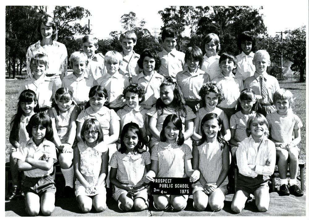 Class photograph, Prospect Public School, 1975