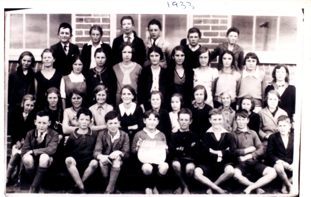 Class photograph, Prospect Public School, 1933