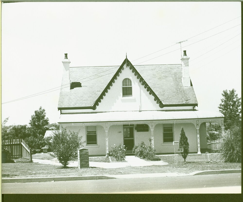 Leslie View house, Seven Hills, 1978