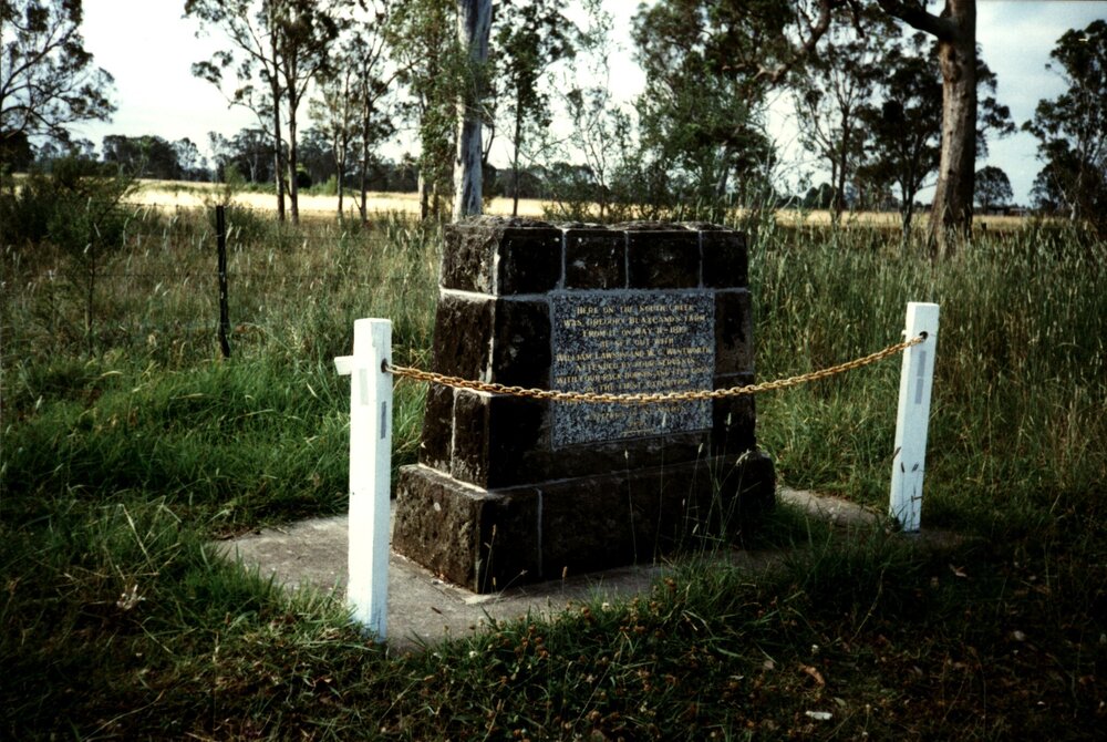 Blaxland's farm monument, St Clair