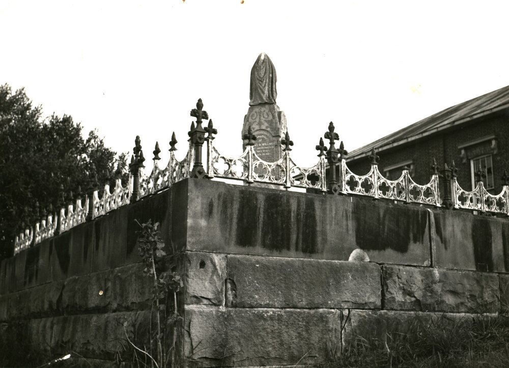 Willmot family graves, St Bartholomew's, Prospect