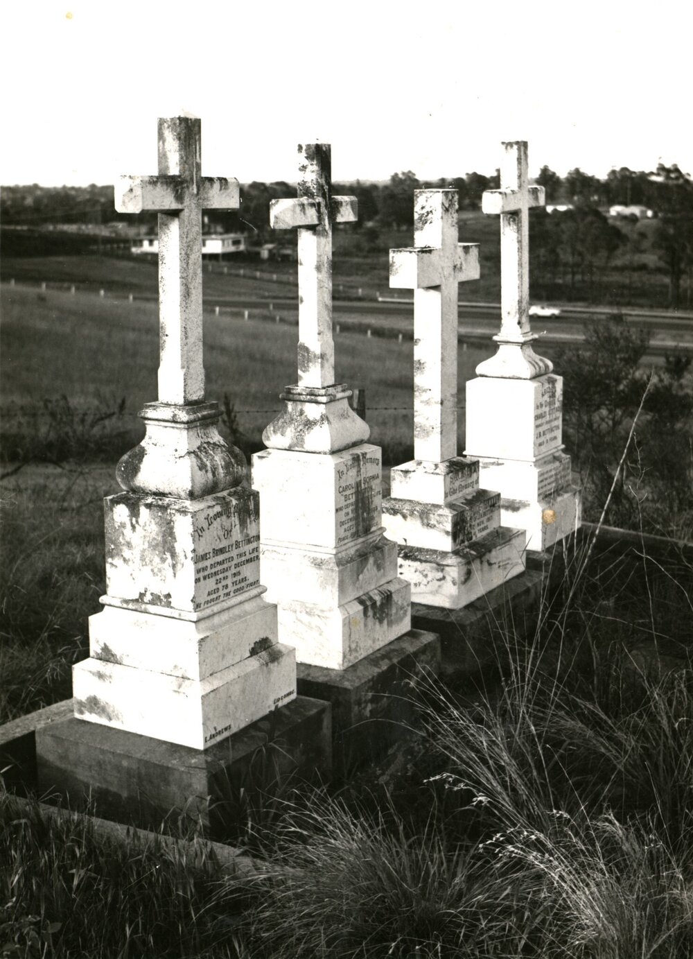 Bettington family graves, St Bartholomew's, Prospect
