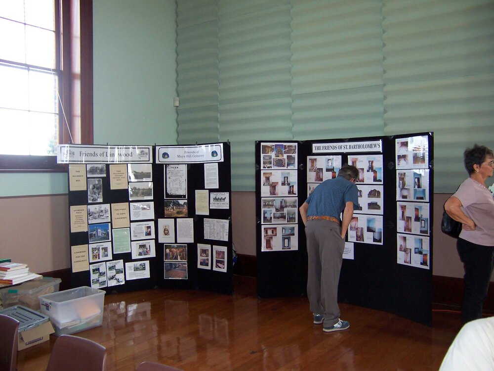 Back to St Bartholomew's Day 2007 (displays)
