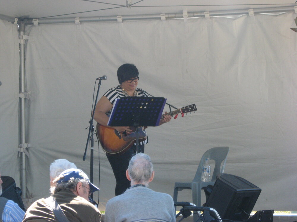 Back to St Bartholomew's Day 2013 (performer)