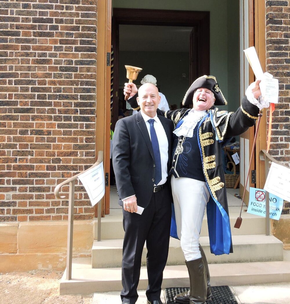 Back to St Bartholomew's Day 2016 (John Robertson and the Town Crier)