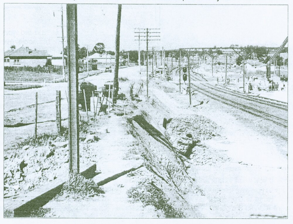 Sunnyholt Road temporary railway crossing, c1950s