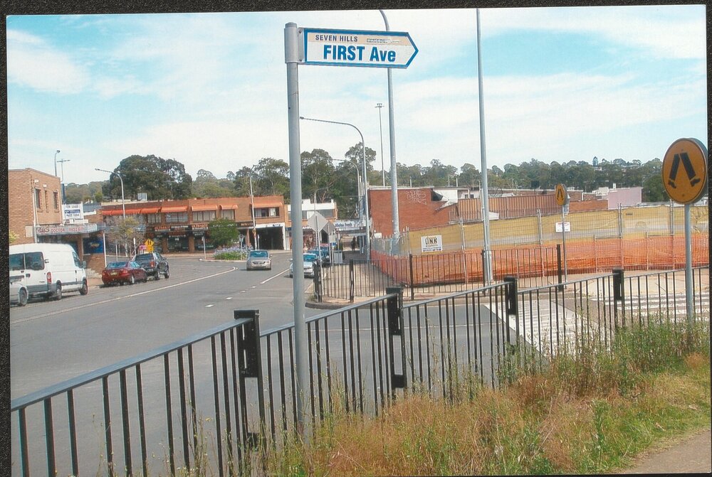 First Avenue and Best Road corner, Seven Hills