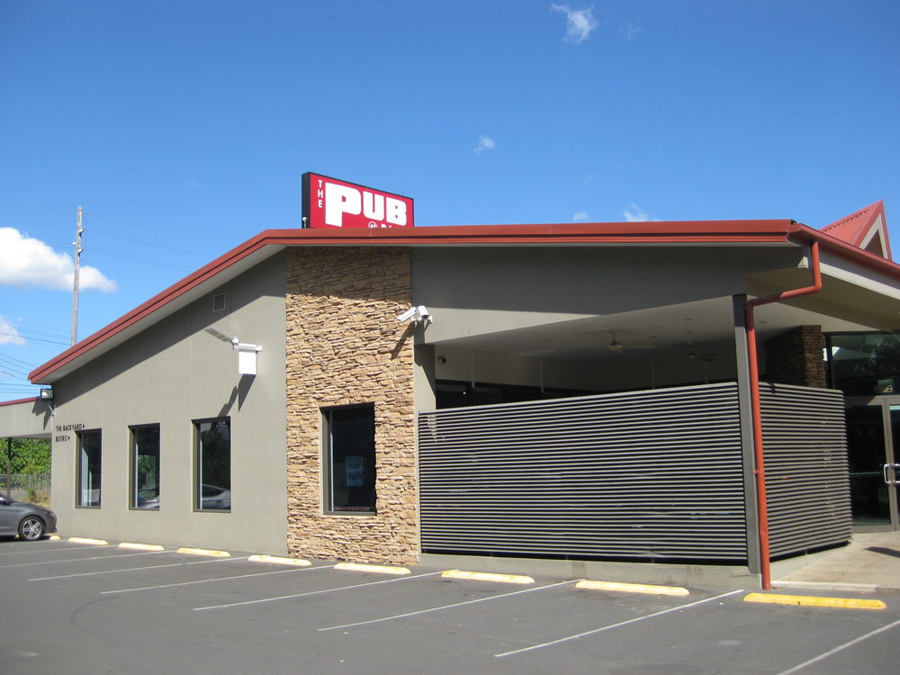 Riverstone Hotel, Riverstone