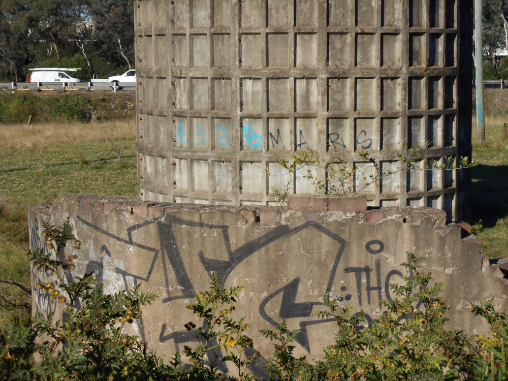 Concrete silo, Great Western Highway, Prospect