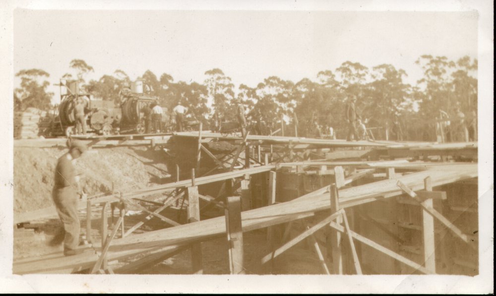 Workers at Prospect Reservoir site
