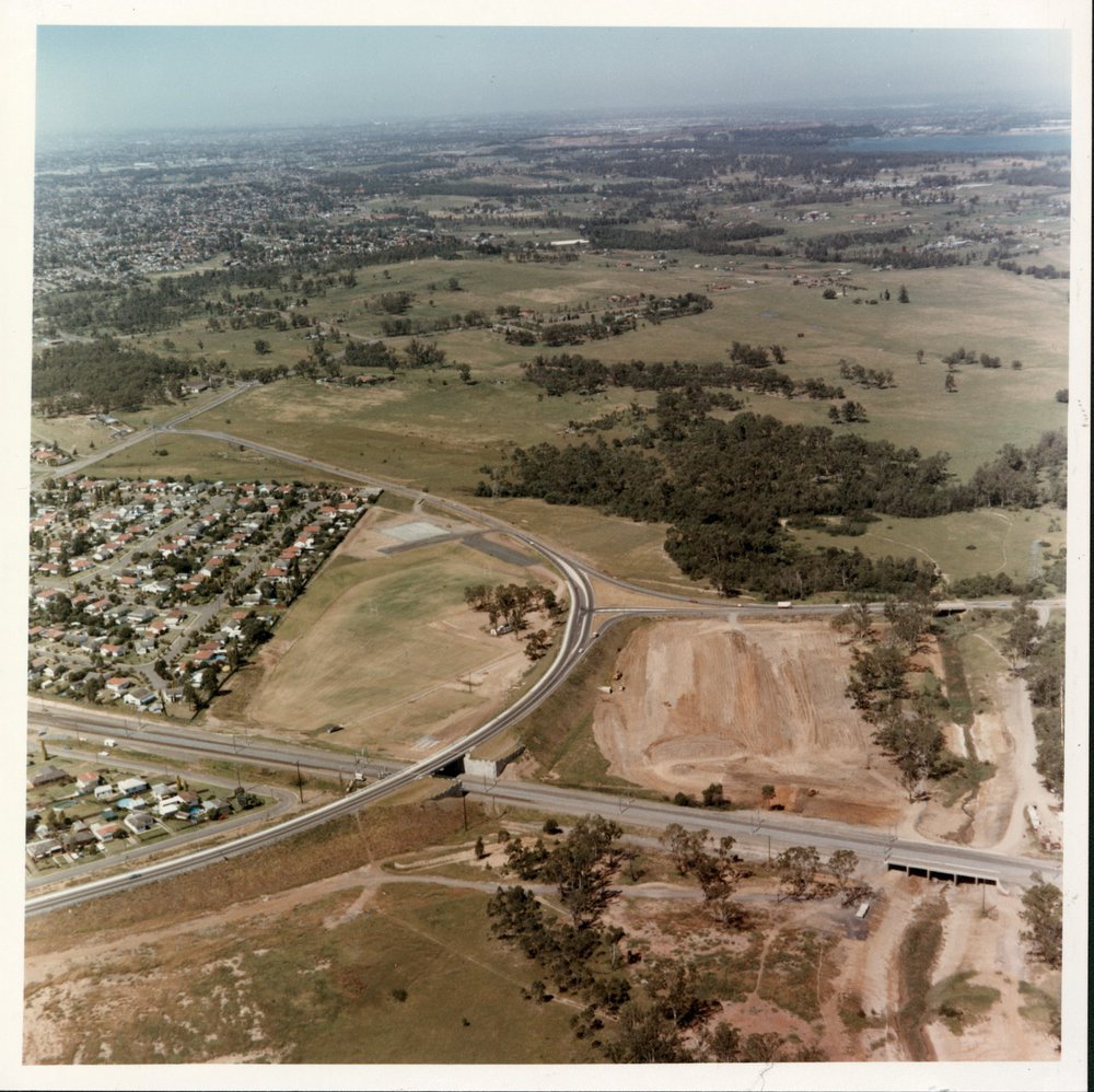 Knox Road overpass, Doonside - aerial view