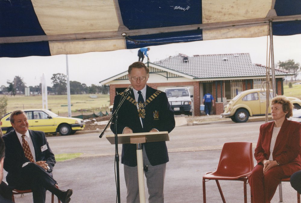 Glenwood Estate Official Opening, 1994