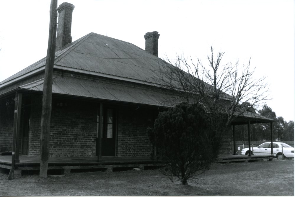 Neoblie, Mount Druitt