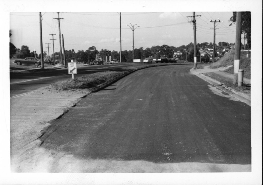 Blacktown Road and Wall Park Avenue Intersection