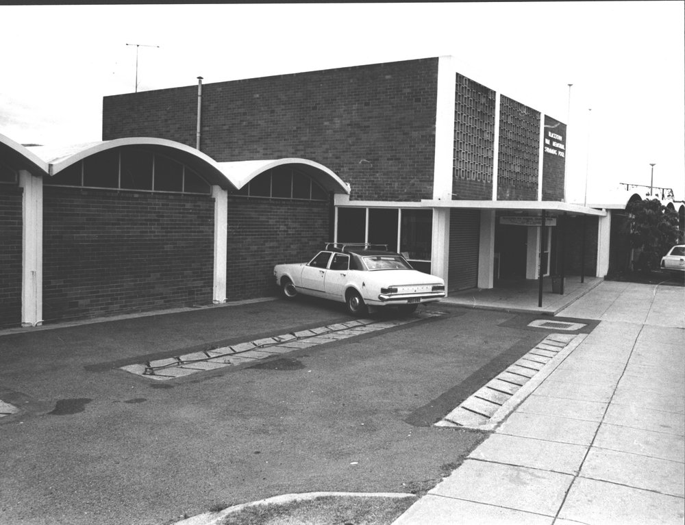 Blacktown War Memorial Swimming Pool, Boyd Street, Blacktown