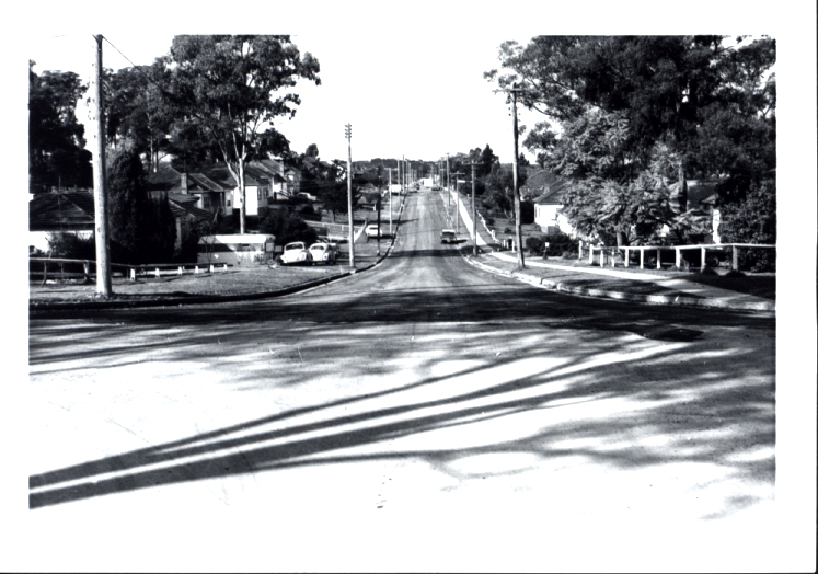 Collins Street, Seven Hills