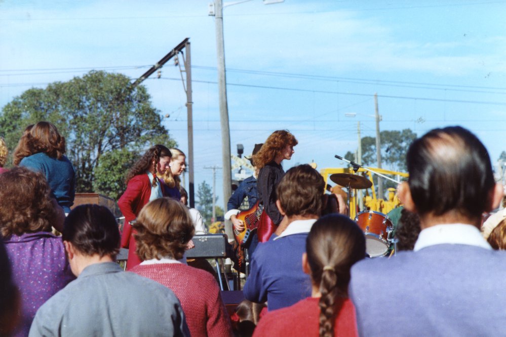 Entertainers at Doonside Festival