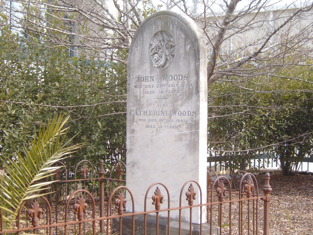 Grave of John and Catherine Woods, Huntingwood