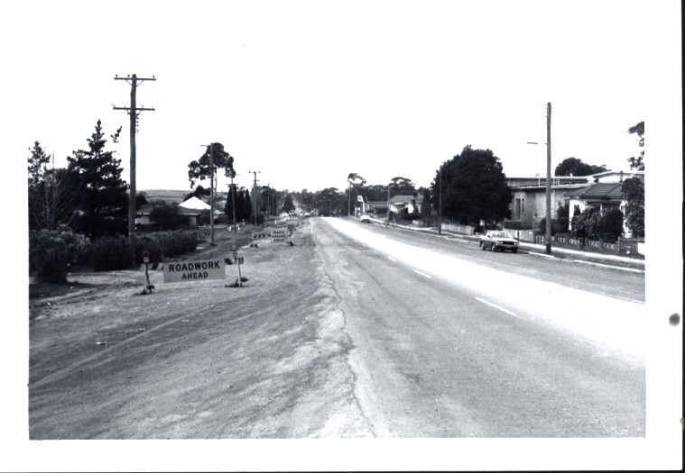 Rooty Hill Road North, Rooty Hill