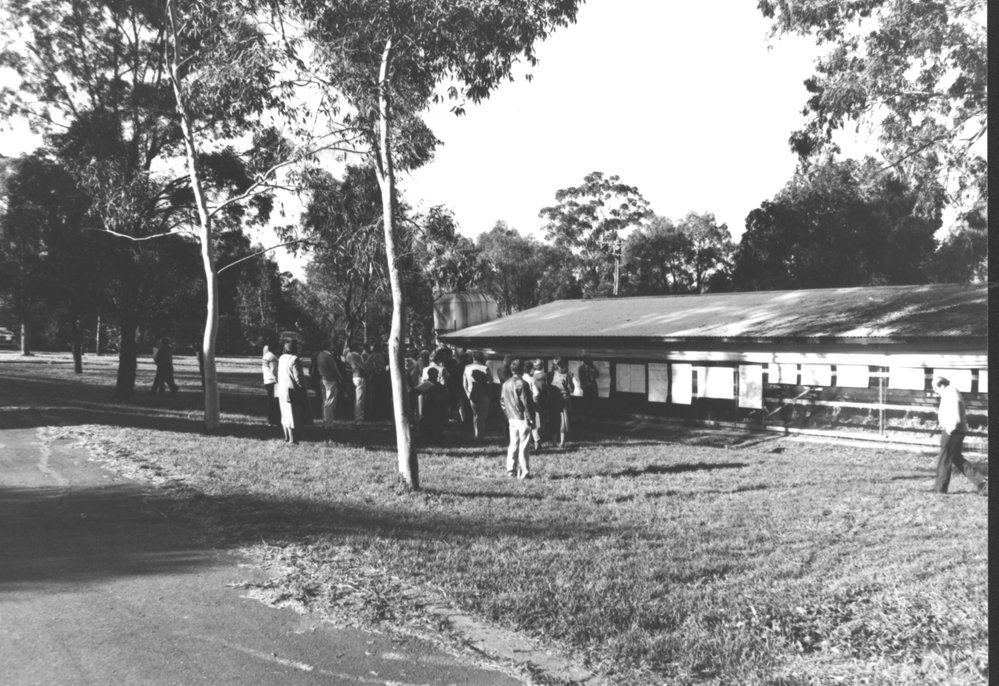 Grantham Poultry Research Station, Seven Hills