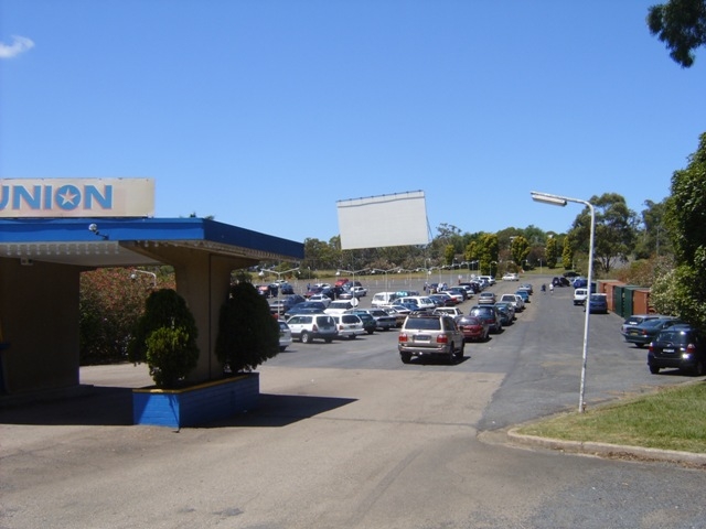 Skyline Drive-in Theatre, Blacktown
