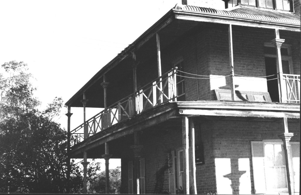 The Oaks, 12 Hanna Place, Oakhurst