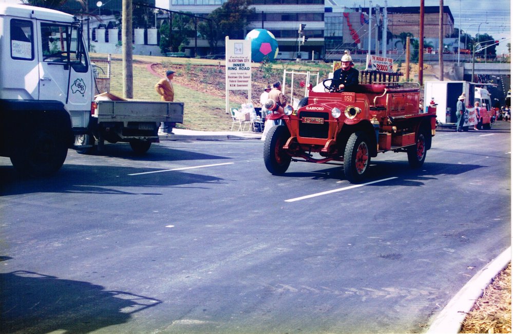 Vintage fire engine in the parade to celebrate the opening of the Blacktown CBD ring road.