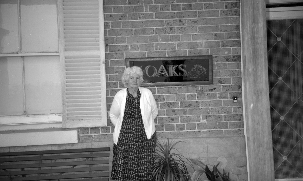 Portrait of Iris Hanna