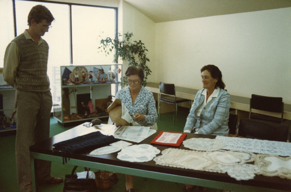 Carnivale and Australian Library Week, 1982