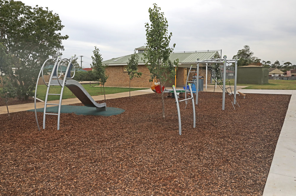 Angus Memorial Park, Rooty Hill
